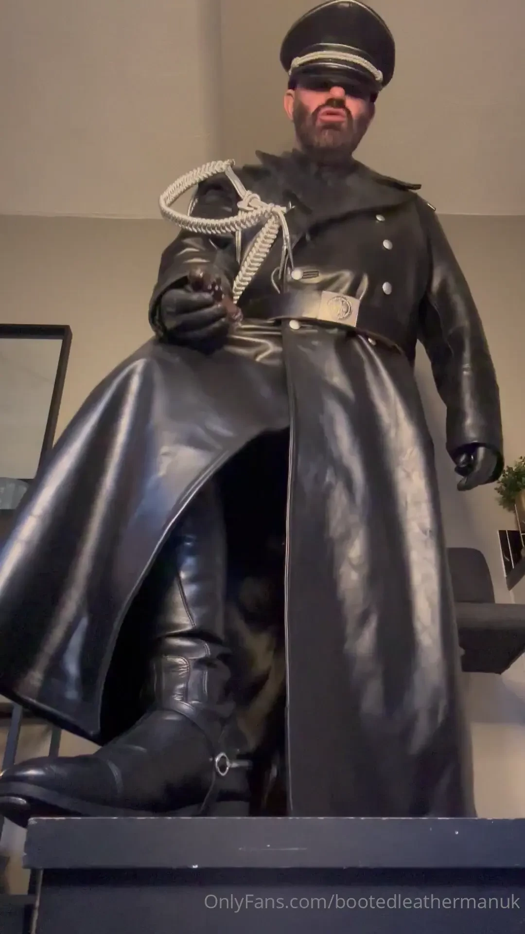 Your view from under ssirs boots 