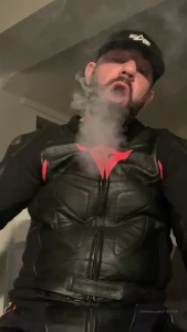Smoking dainese biker