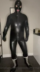 Rubber boss