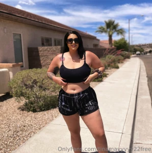 Who wants me to flash em