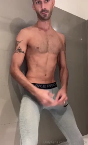 Just a post-workout shower sesh