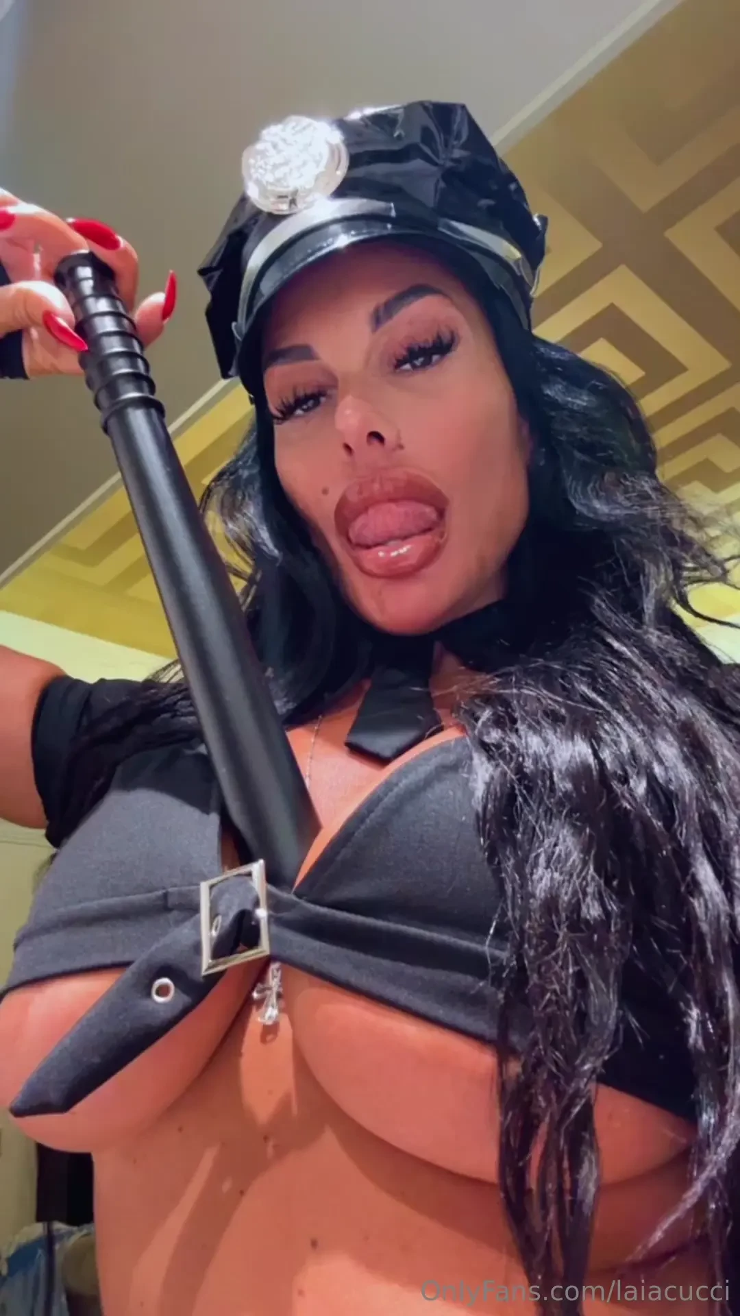 Manda tip subito e io ti dar un contenuto che vale il doppio di quello 