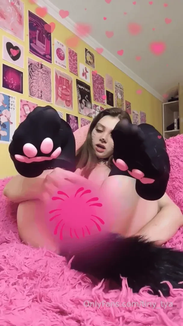 Damn i almost got caught by my stapdaddy today i wanted to try on my 