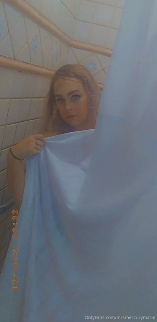 Ran away to the beach now at the hotel s pool figured i would play in part 4 