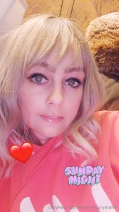 So one of my work friends french braided my hair and i got the short part 2