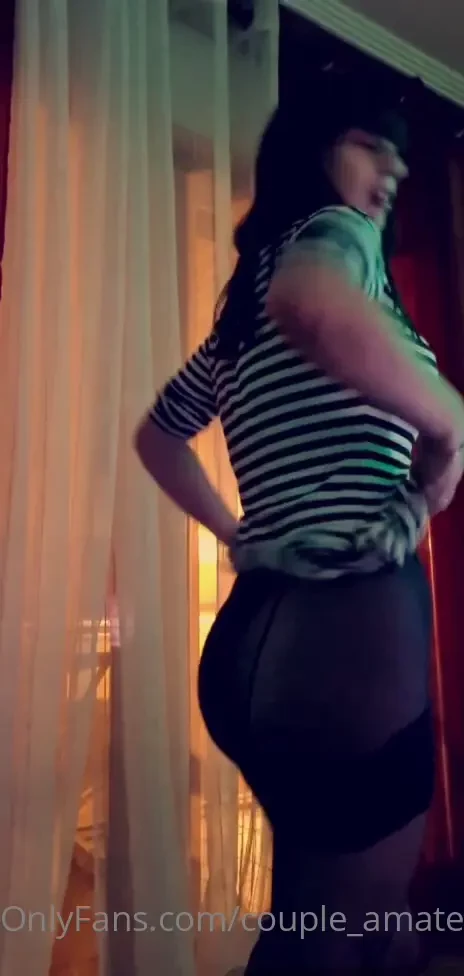 Je t ai d j dis que je portais mes collants sans culotte 