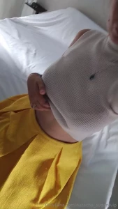 C est joli aussi en dessous non