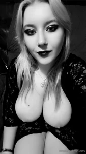 Honestly i suck at makeup but this was a breakthrough also my homemade