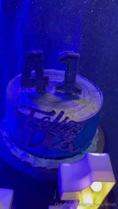 Celebrando mi cumplea os gracias por tu buenos deseos