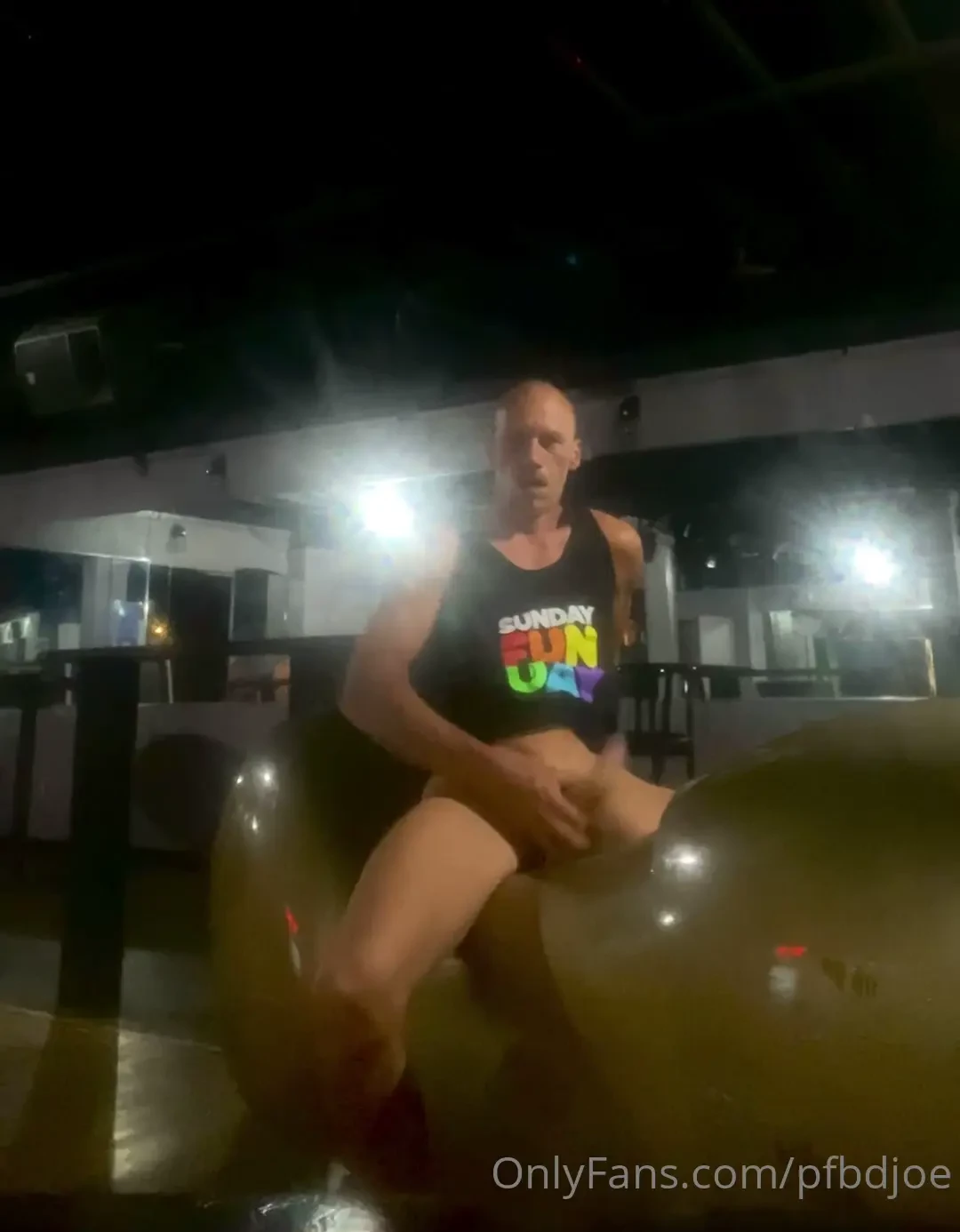 Sunday funday my coworkers left me alone so why not jack off on a 