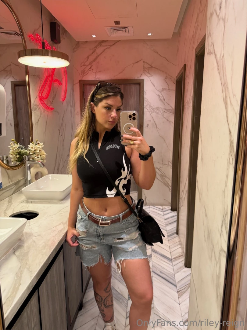 Dm me if you re hornyyy part 8 