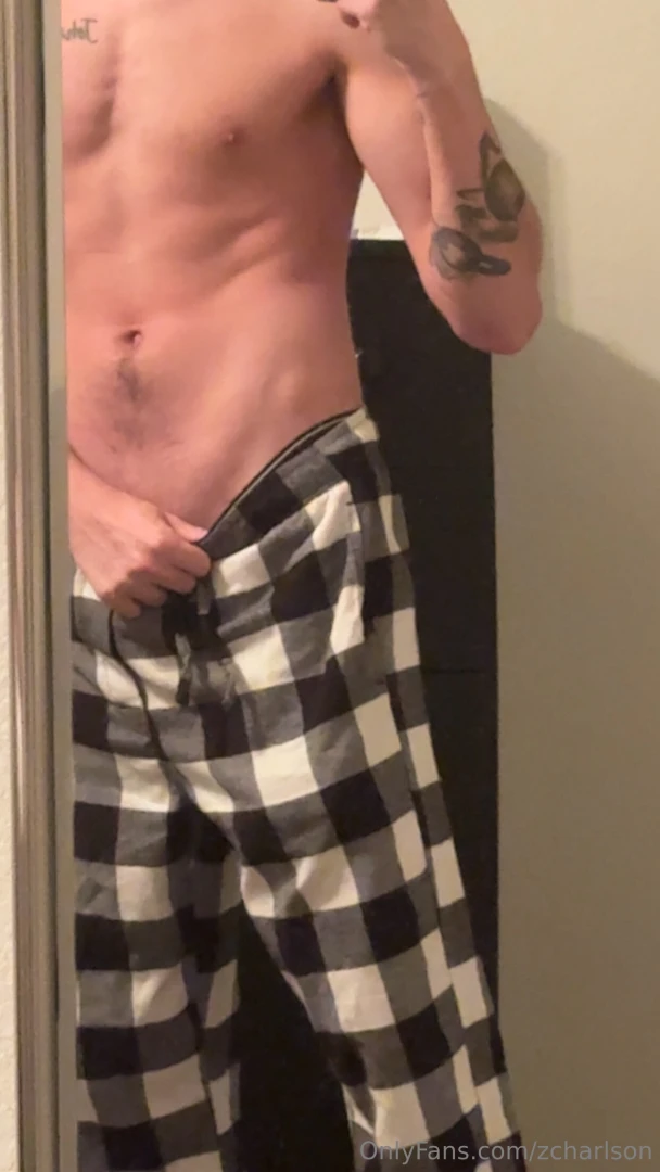 Surprised i m still somewhat in shape after not being in the gym in so 