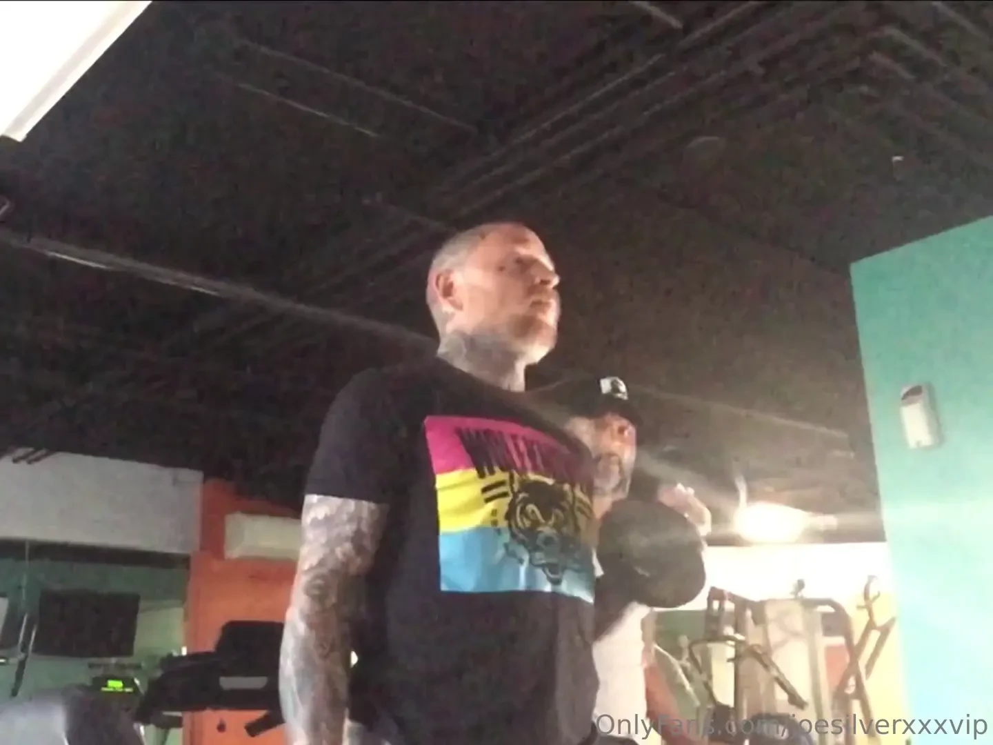 A nice workout and a hot bathroom fuck with the sexy tatted jason 