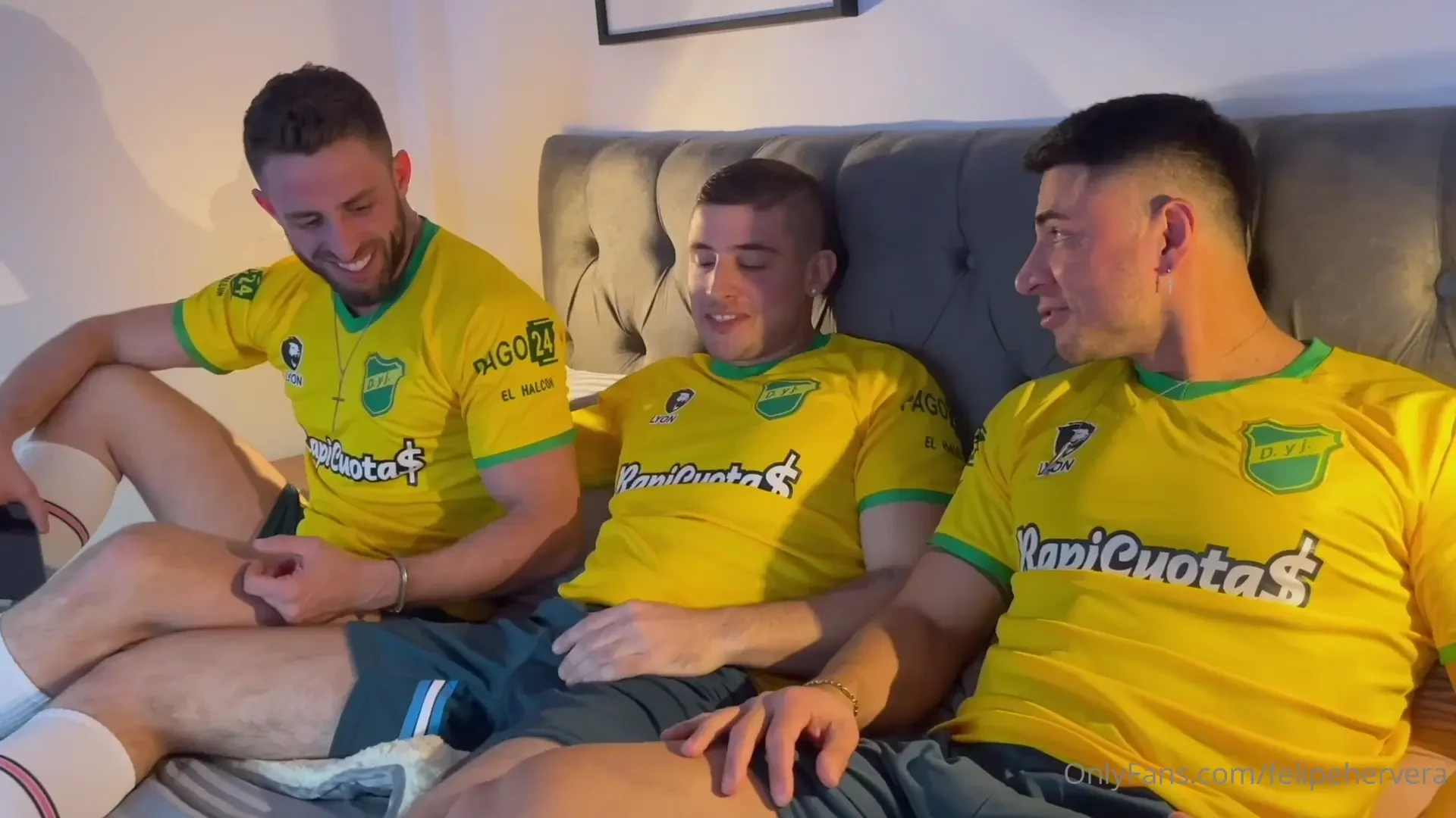 After a good football match despu s de un buen partido de f tbol tip u 