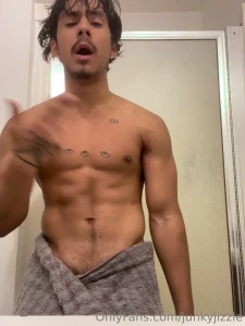 Nude shower set w o dick 2 pics 1 video ft me singing basket case