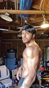 Jus flexin in the shed