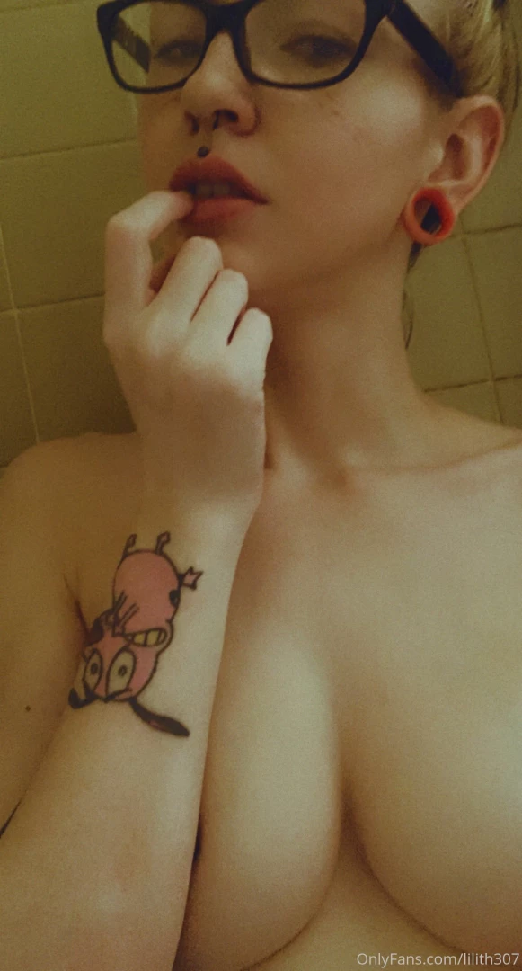 Fun in the bath part 2 