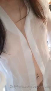 Doccia sexy con me spiare dietro la tenda mentre mi tocco un po sotto