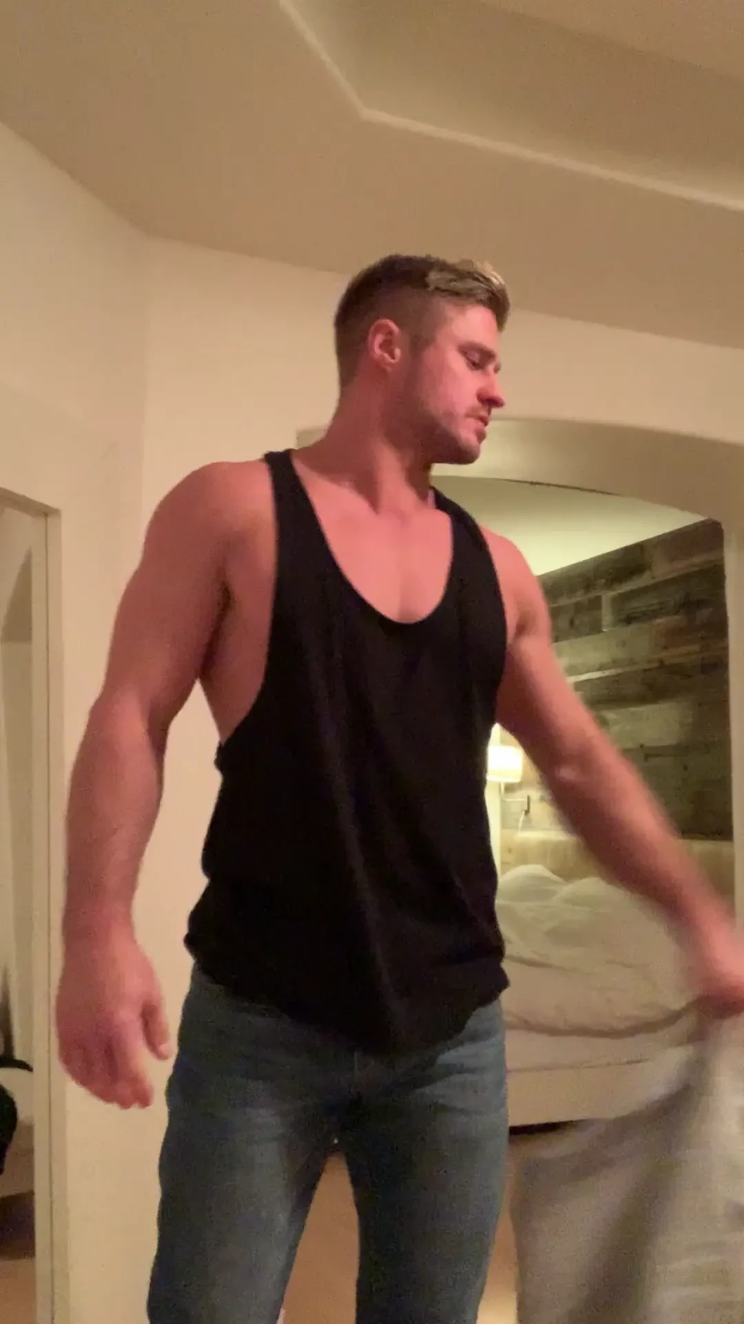 Message me if you want to see the video i get into bed and i never 