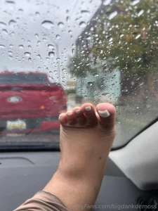 You want feet or me i have a couple videos 50 each message me part 1