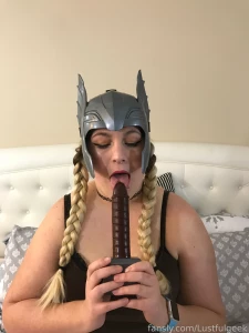 Spicy thor girl fyp bbw blonde cosplay dildo sexy part 4