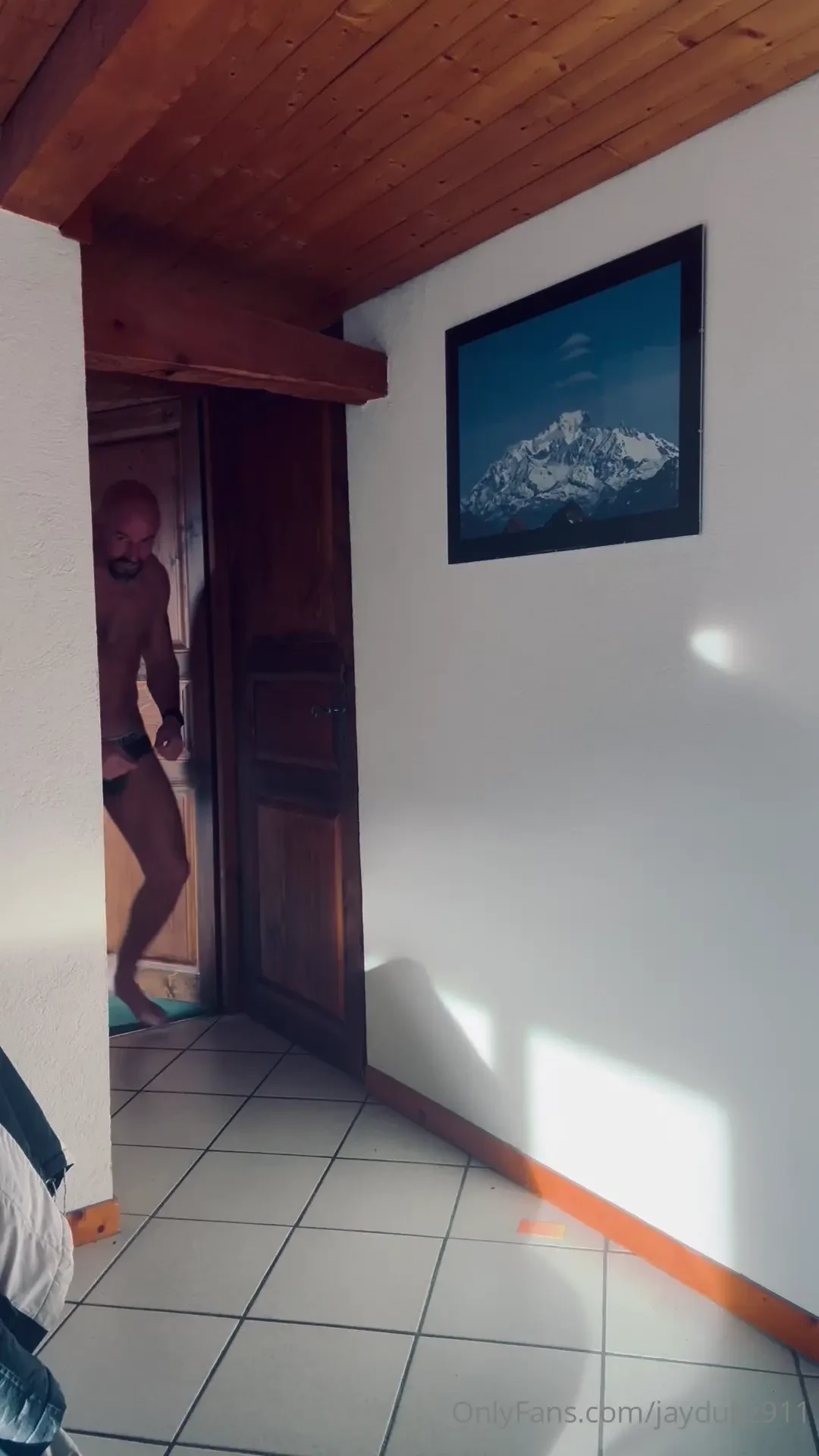 Happy monday part 2433 