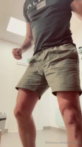 Legday got me feeling like pew pew boooyahhhh amp gaduuuuush i know