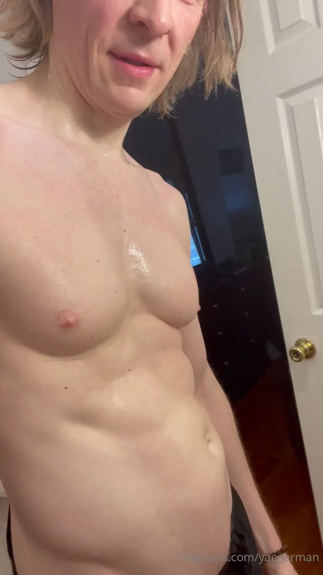 Look i m all sweaty again 