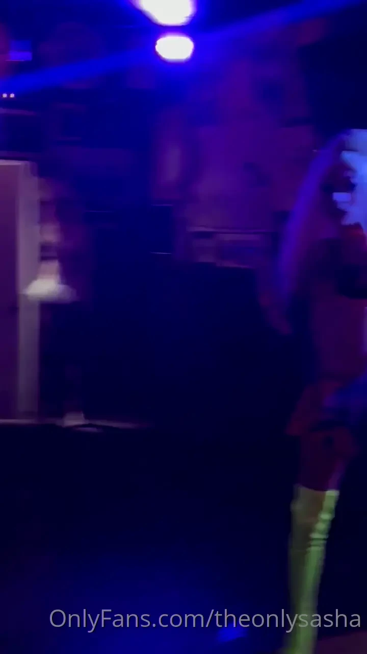 Just trying something new my first time back on stage in 5 6 months 