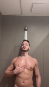 First wank of the year une the shower of our hotel happy new year to