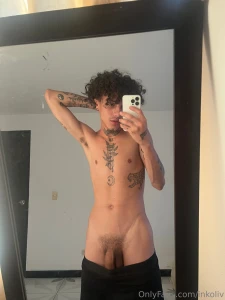 Morning wood air looking messy af