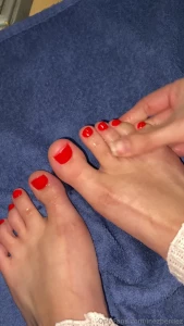 Happy valentine s day here s a special new treat