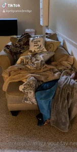 Flo does what ever she wants castingcouch
