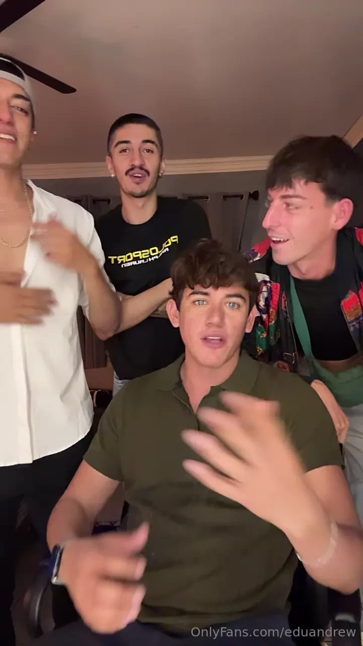 Estreno este viernes por la noche ya por fin doble p 