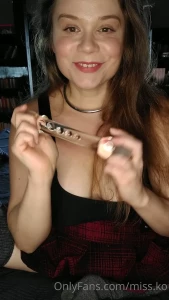 I didn t forget per request i played with my clear glass dildo for you