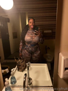 Eat me or hang with the guys part 1