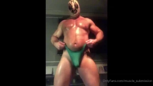 Muscle-submission part 1651225