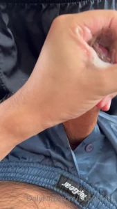 I love using other guy s cum as lube to jerk off part 1