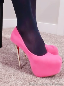 Got to love pink heels