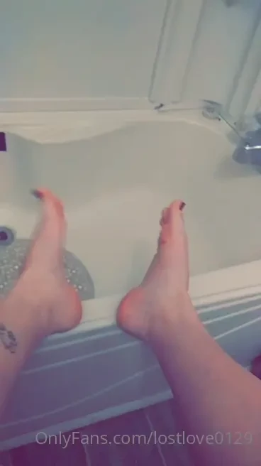 For those of you who like feet i ll never forget y all 