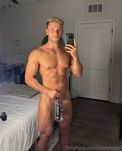 Someone said thirsty let me fill you up