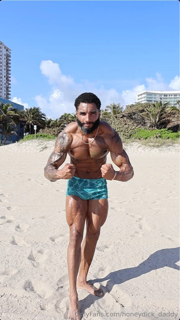 Muscle daddy big shout out to everyone who has made it this far with part 1 