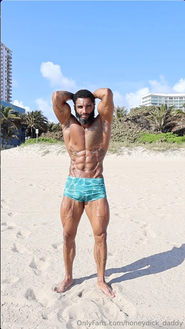 Muscle daddy big shout out to everyone who has made it this far with part 2 