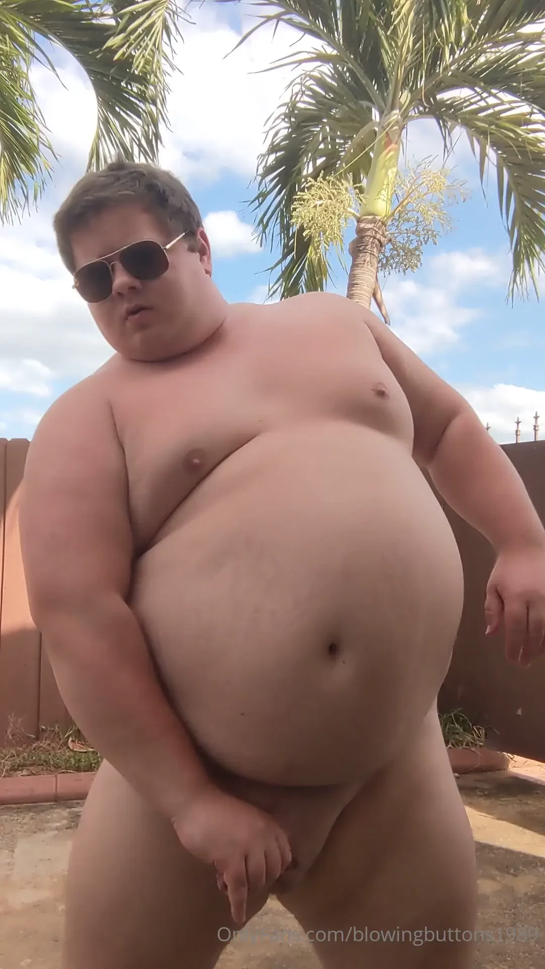 Me at my fattest piggiest waddling between beer and food part 1 