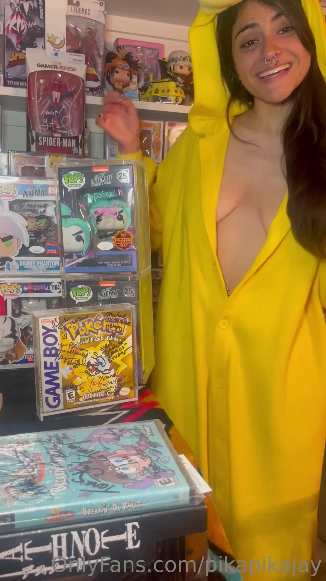 Join pikapikajay live at 6pm today for a lewdie sale show off of my 