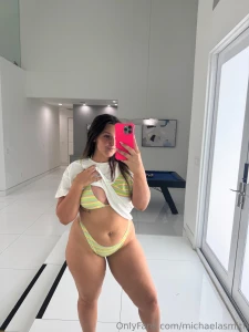 I can show you more if you dm me part 5