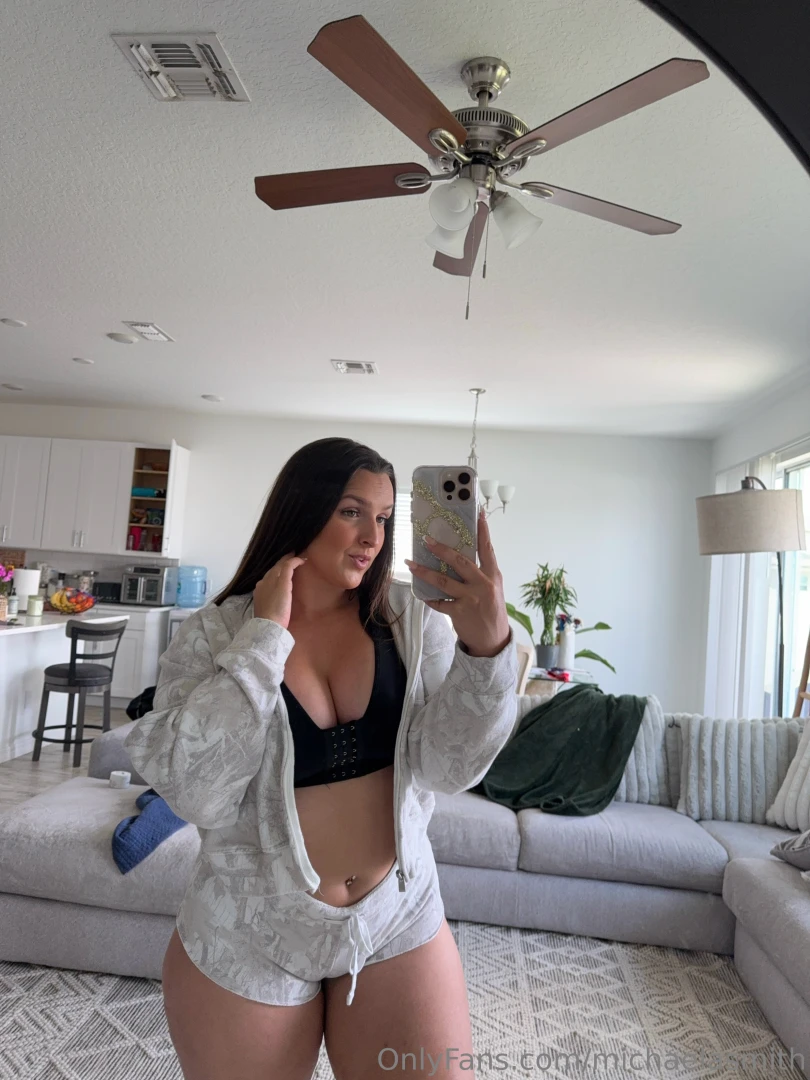 Say please and i ll take everything off 