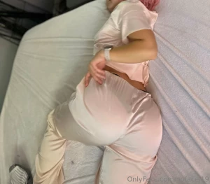 See through pants are undefeated part 1