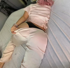 See through pants are undefeated part 2