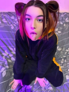 Redflamexxx gorgeous bitch with juicy huge tities will sweetly moan part 28